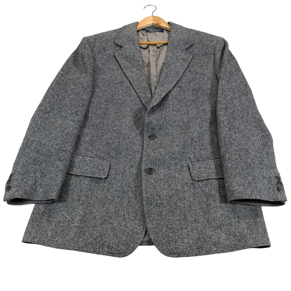 Vintage Brooks Brothers Mens 42S Gray Herringbone Wool TWEED Sport Coat USA Made